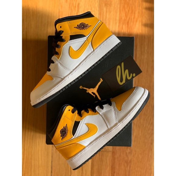 Size 5y Air Jordan Mid "University Gold" - Picture 5 of 5